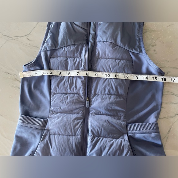 Women's Lululemon Down For It All Vest-Goose Down-Peri Purple-Size 4 - Picture 4 of 10
